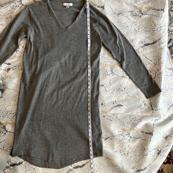 Halston long sleeve gray knit sweater dress size M - Picture 8 of 10